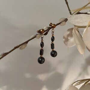 Black Beads w/Gold Hanging Fashion Post Earrings